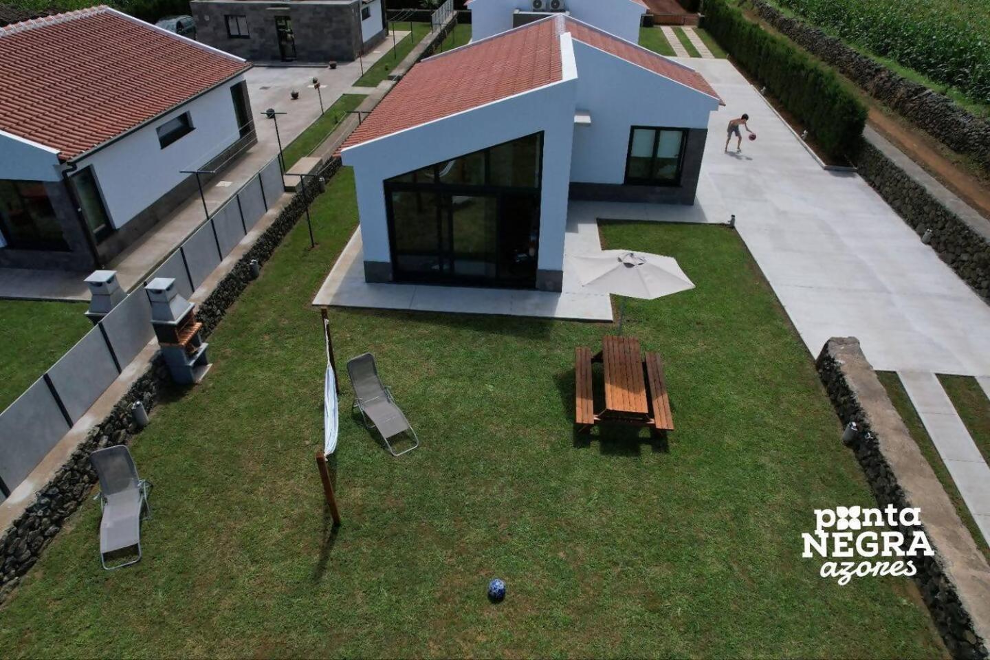 Photography House By Pontanegraazores Altares ภายนอก รูปภาพ